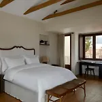 The Storyteller Boutique House 4* קאלאבאקה