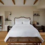 The Storyteller Boutique House קאלאבאקה