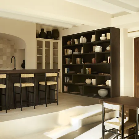 The Storyteller Boutique House Maison d'hôtes 4*