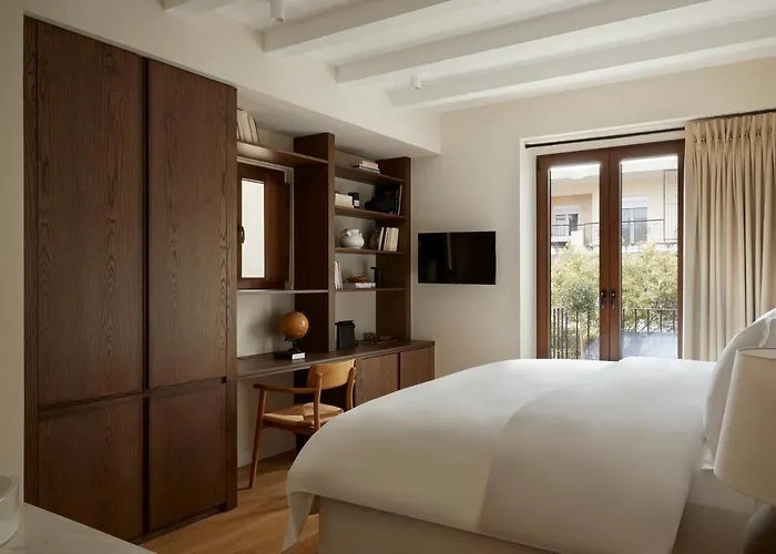 The Storyteller Boutique House 4*